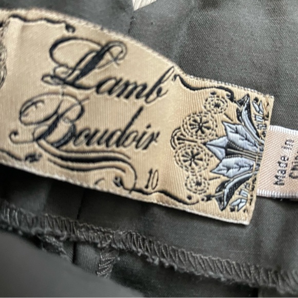 L.A.M.B by Gwen Stefani super rare belted green shorts, size 10 - Picture 4 of 4